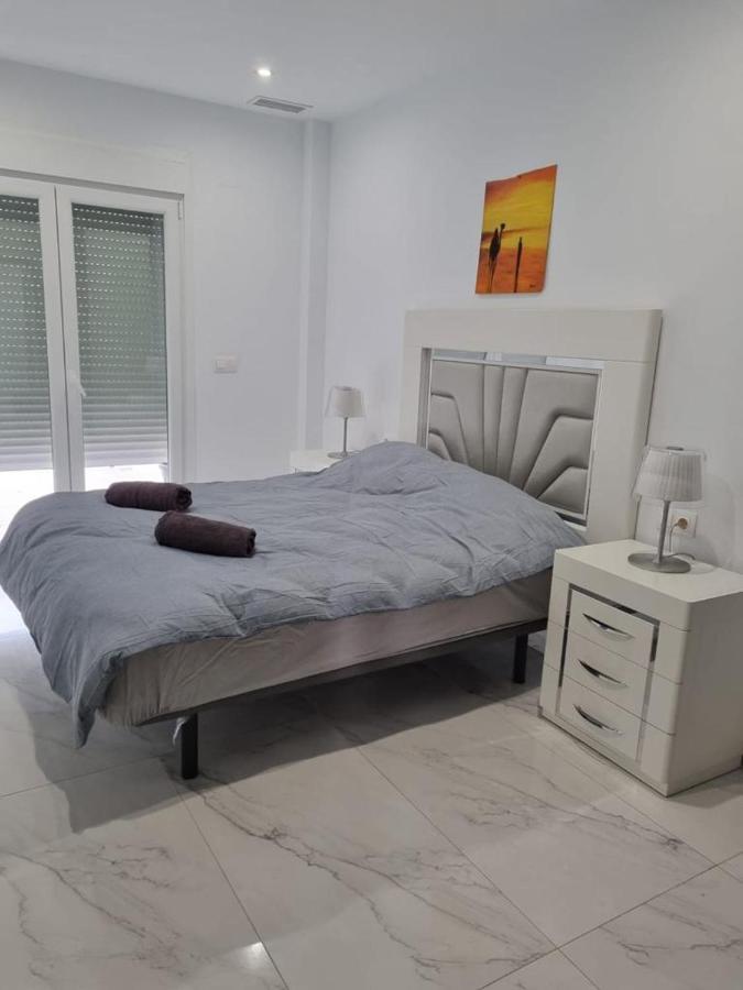 New Villa With Rooftop Terrace And Pool Daya Nueva Exterior foto