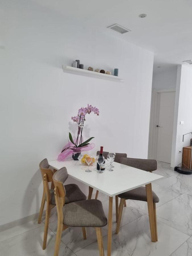 New Villa With Rooftop Terrace And Pool Daya Nueva Exterior foto